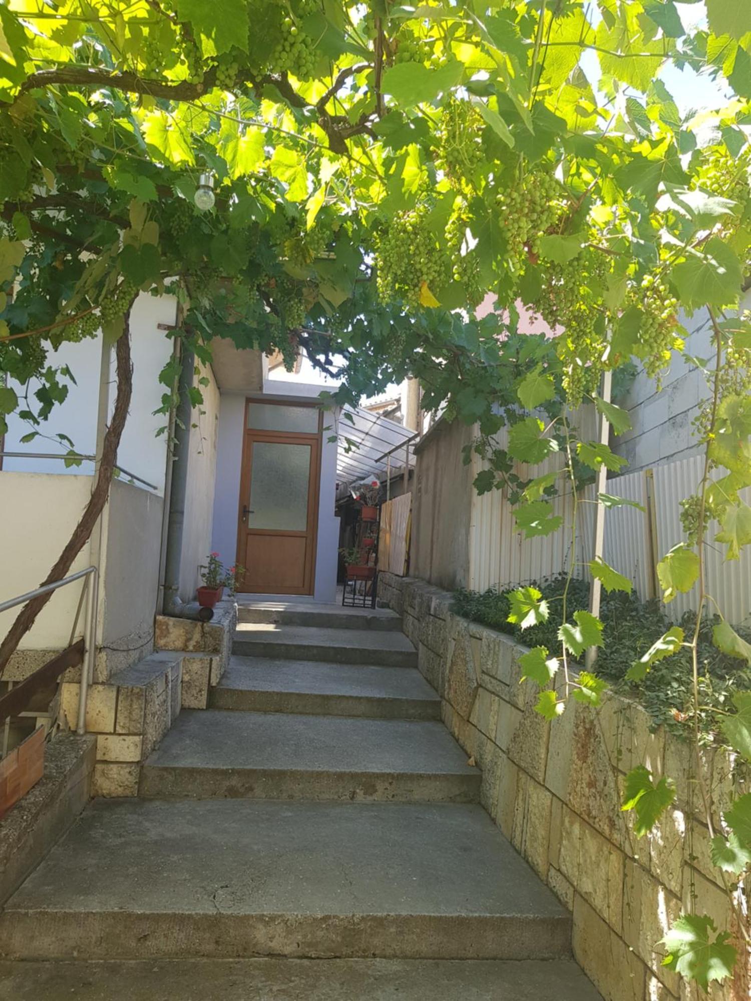 Guest Rooms Radost Balchik Esterno foto