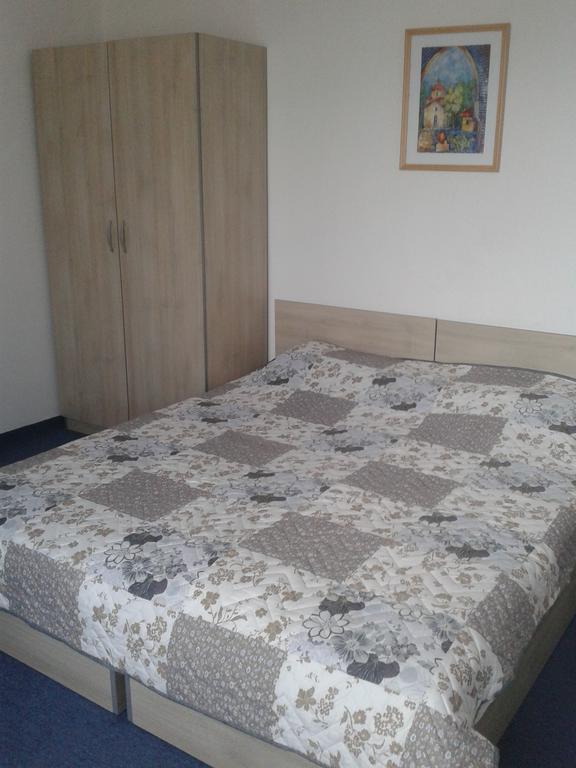 Guest Rooms Radost Balchik Esterno foto