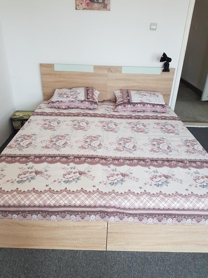 Guest Rooms Radost Balchik Esterno foto