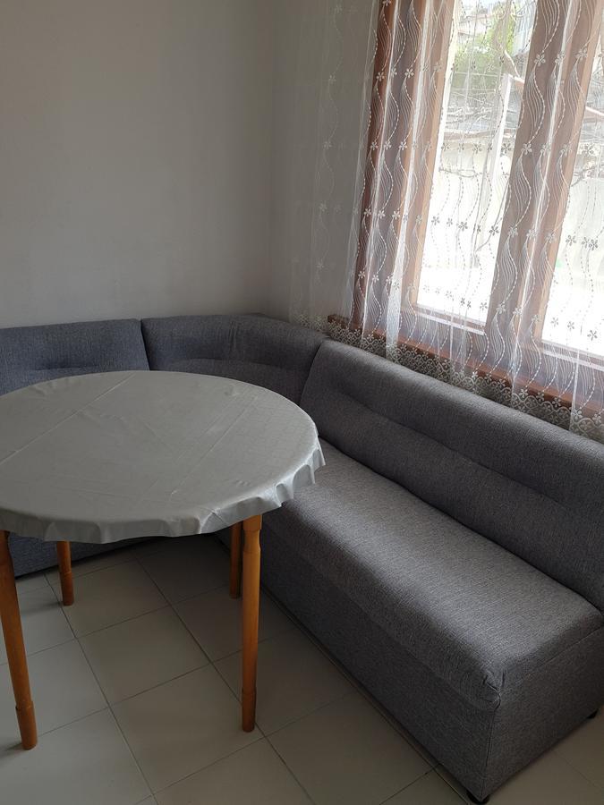 Guest Rooms Radost Balchik Esterno foto